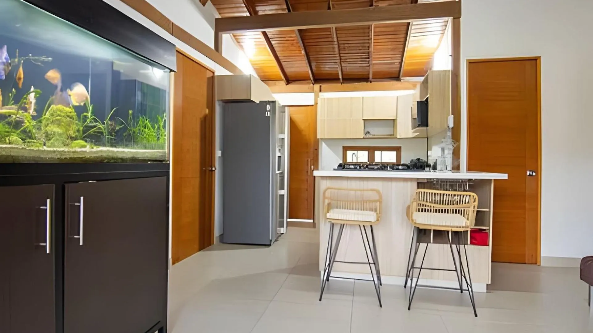 Villa + Granja | 5 Habitaciones | Juegos | Billar Santa Elena  Colombia