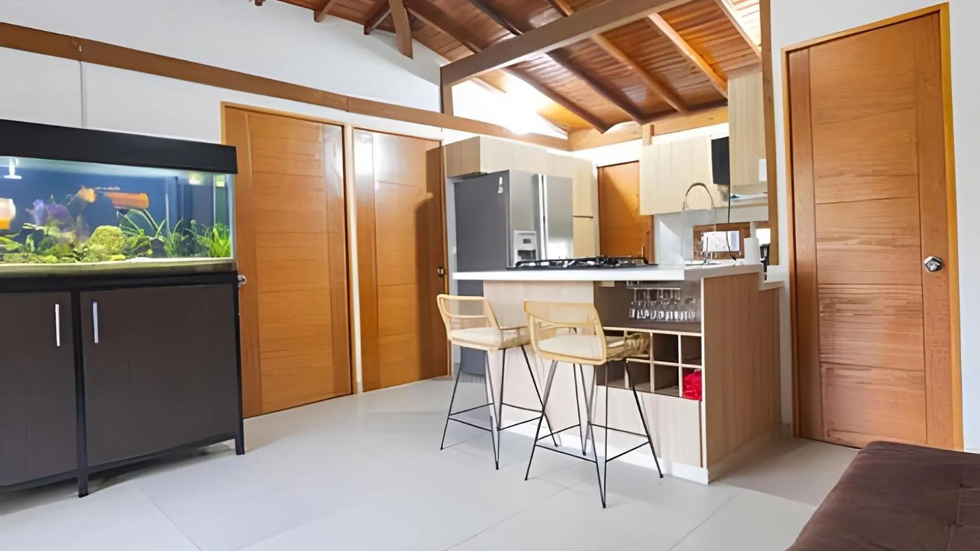 Villa + Granja | 5 Habitaciones | Juegos | Billar Santa Elena  Colombia