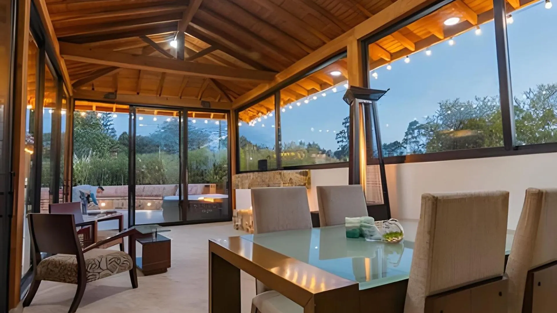 Villa + Granja | 5 Habitaciones | Juegos | Billar Santa Elena
