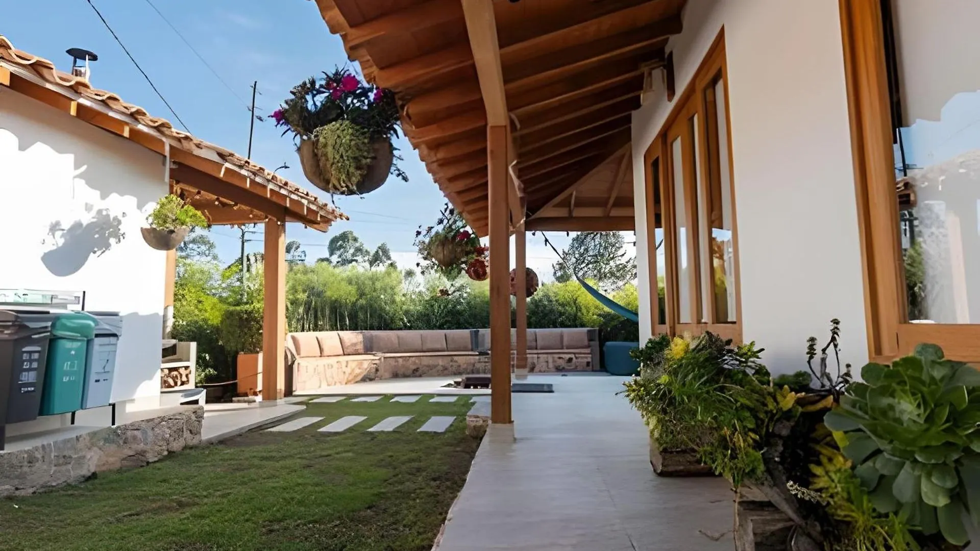 Villa + Granja | 5 Habitaciones | Juegos | Billar Santa Elena  Colombia