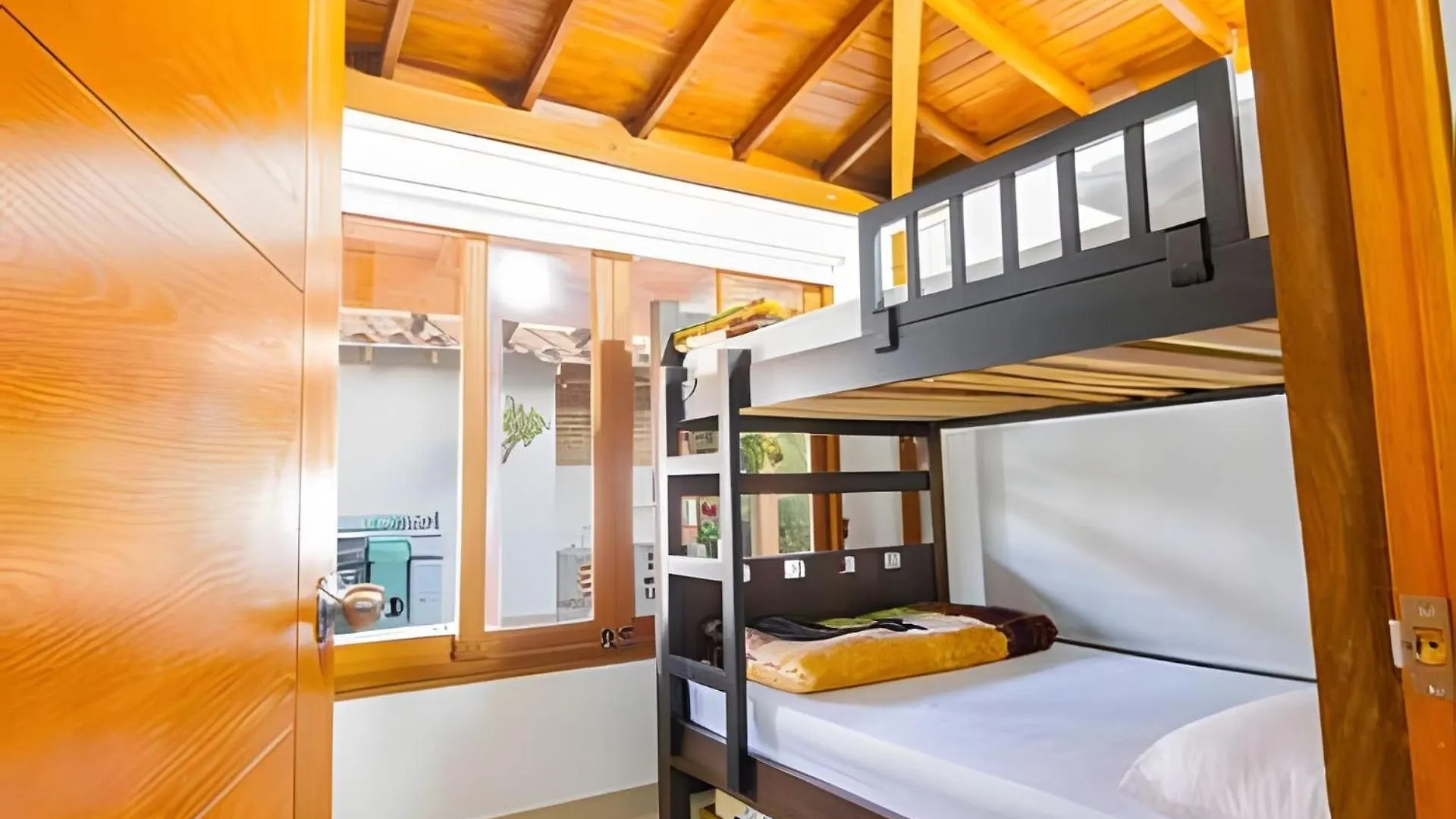 Villa + Granja | 5 Habitaciones | Juegos | Billar Santa Elena  Santa Elena (Antioquia)
